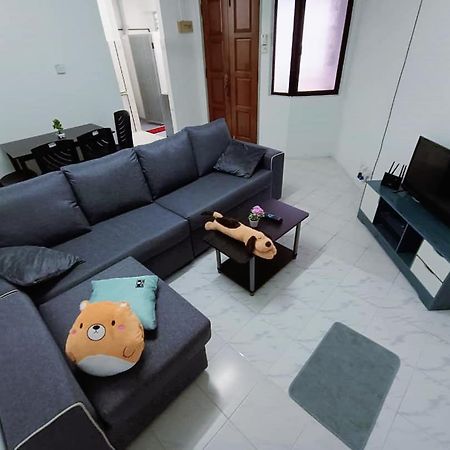 Jo-Rumah 3 Bedroom Apartment Jelutong Georgetown Penang Free Wifi Esterno foto